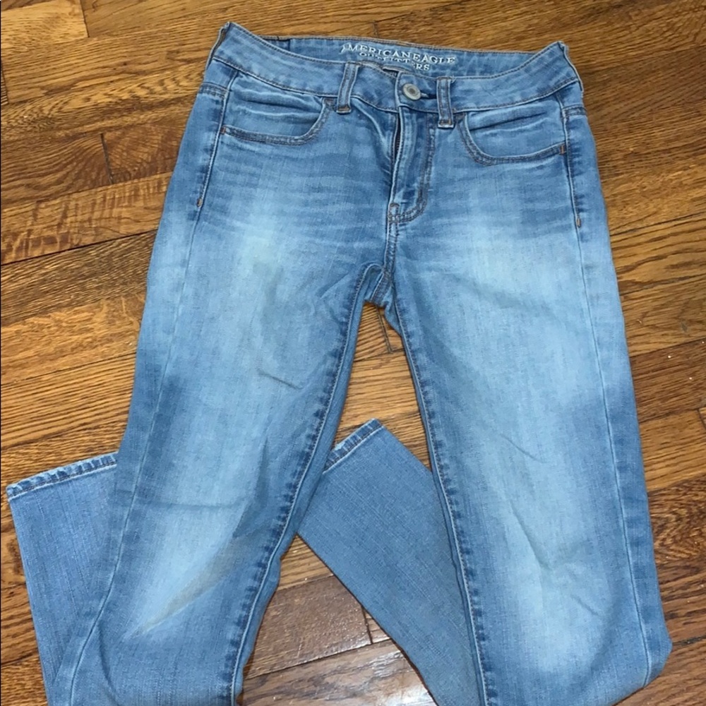 American Eagle medium wash jeans